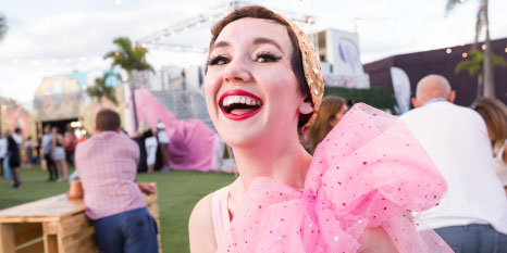 Fringe Friends having fun